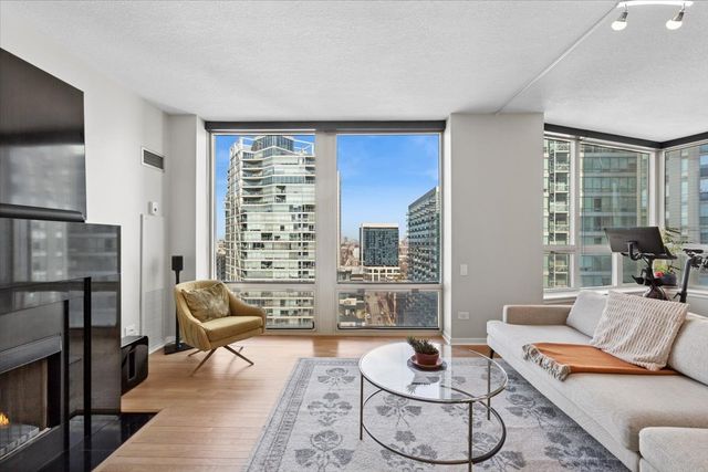 600 N Kingsbury Street 1809, Chicago, IL 60654