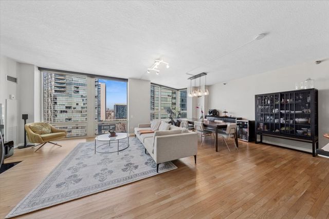 600 N Kingsbury Street 1809, Chicago, IL 60654