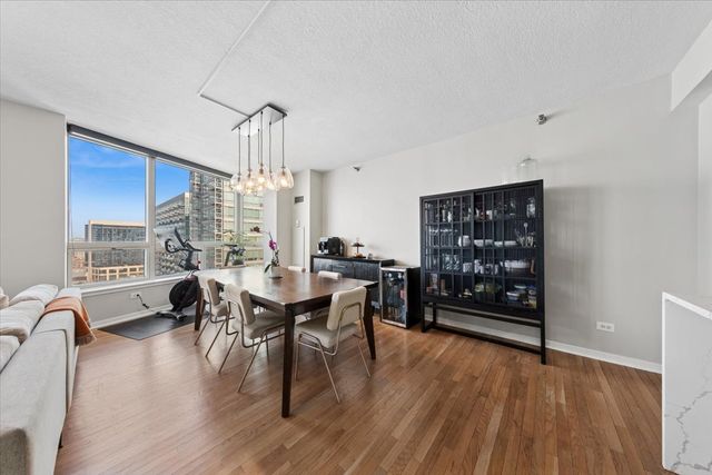 600 N Kingsbury Street 1809, Chicago, IL 60654