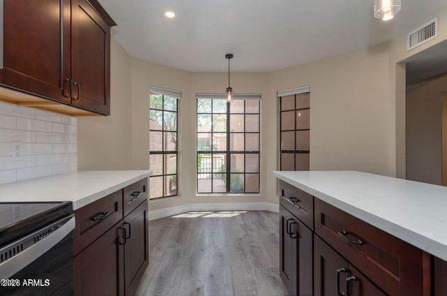 13642 S 42ND Place, Phoenix, AZ 85044