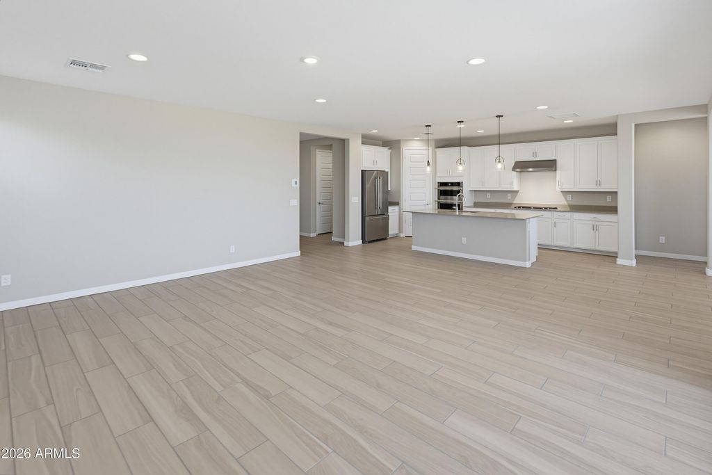 25456 N 176TH Avenue, Surprise, AZ 85387 — photo 3