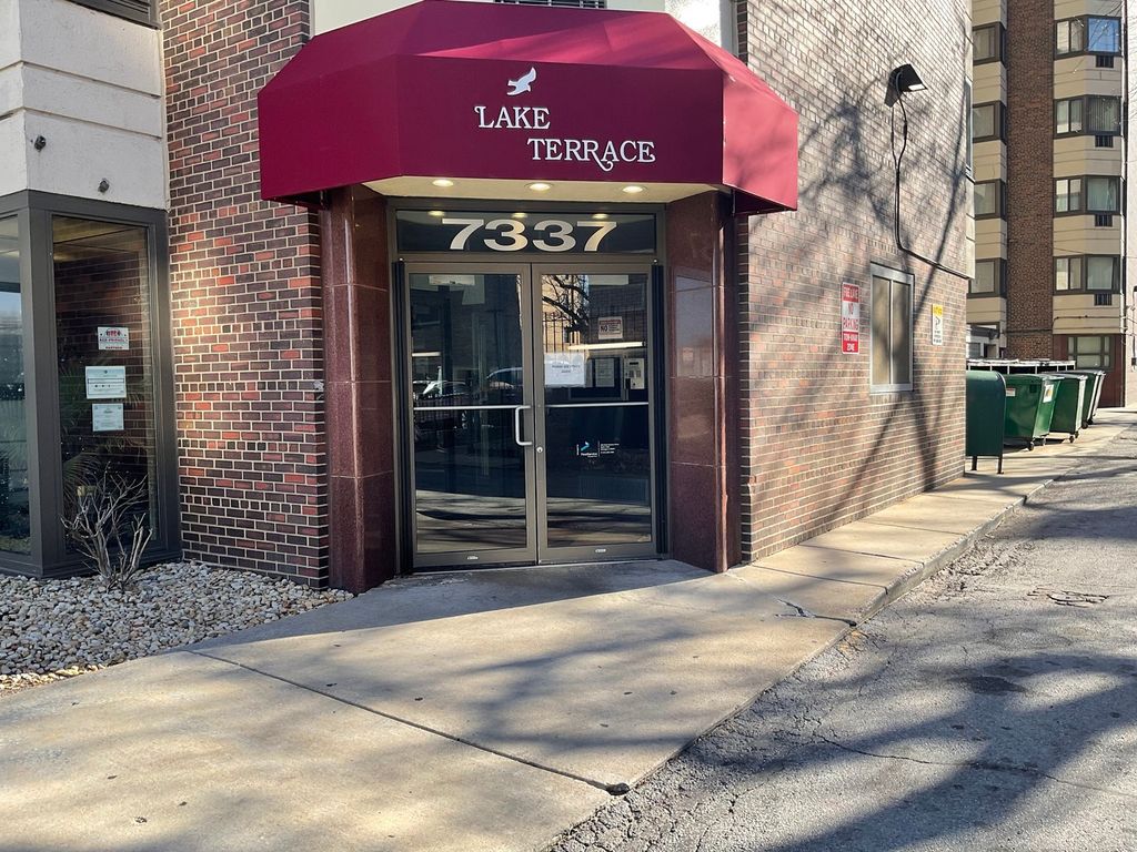 7337 S South Shore Drive 722, Chicago, IL 60649