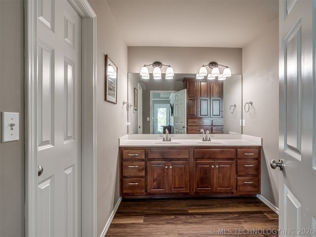 13623 S 18th Street, Jenks, OK 74008