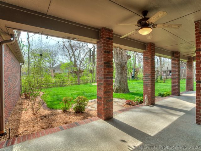 13623 S 18th Street, Jenks, OK 74008