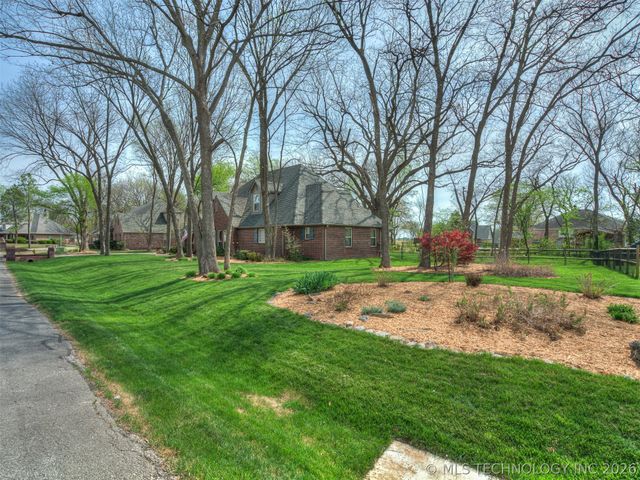 13623 S 18th Street, Jenks, OK 74008