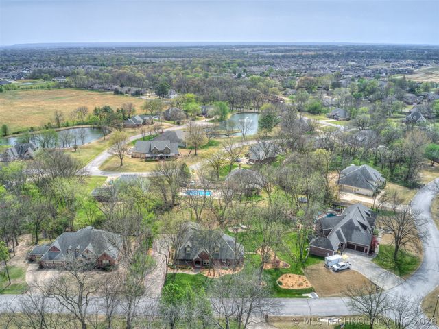 13623 S 18th Street, Jenks, OK 74008