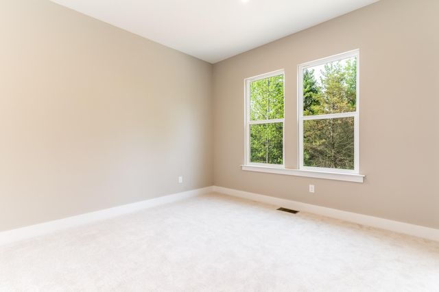 10555 S Brookhurst Lane, Union, KY 41091