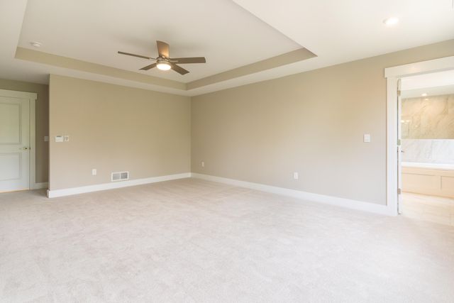 10555 S Brookhurst Lane, Union, KY 41091