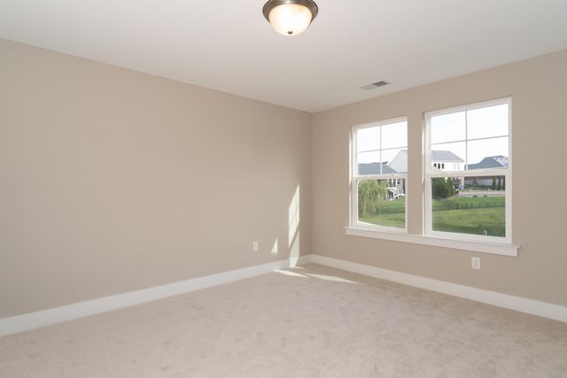 10555 S Brookhurst Lane, Union, KY 41091