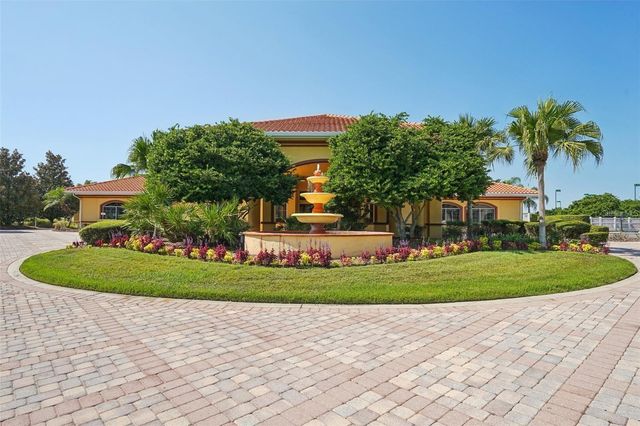 10172 MAINSAIL DRIVE, Oxford, FL 34484