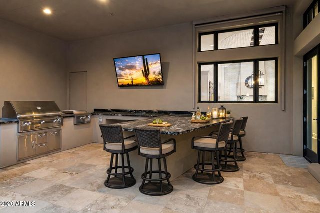 10163 E HUALAPAI Drive, Scottsdale, AZ 85255