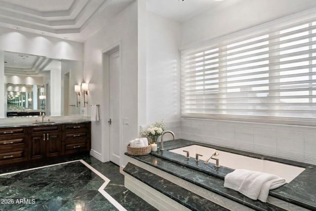 10163 E HUALAPAI Drive, Scottsdale, AZ 85255