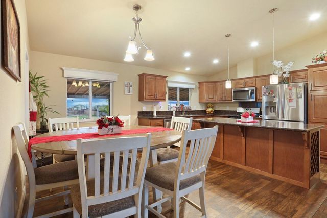 18370 Atkins Rd, Lodi, CA 95240