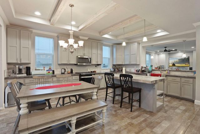 18370 Atkins Rd, Lodi, CA 95240