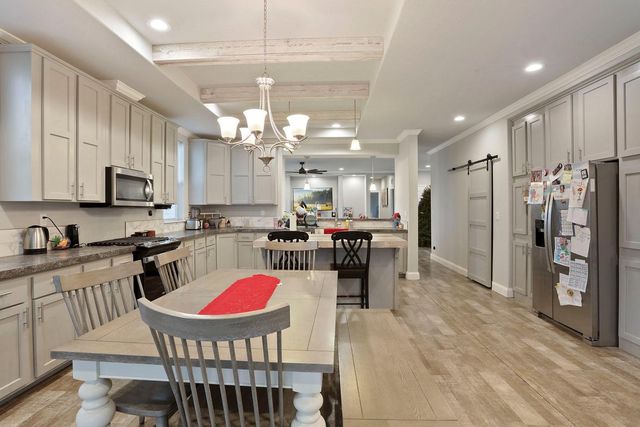 18370 Atkins Rd, Lodi, CA 95240