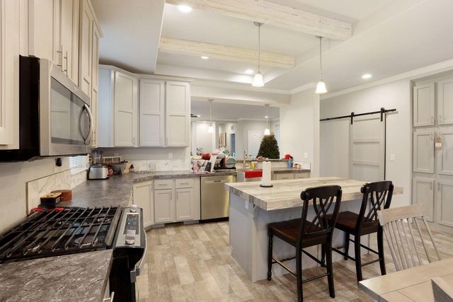 18370 Atkins Rd, Lodi, CA 95240