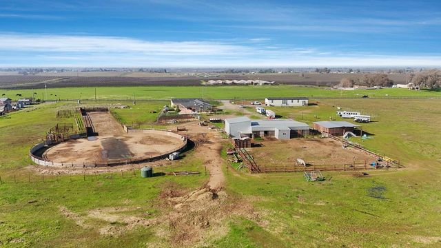 18370 Atkins Rd, Lodi, CA 95240