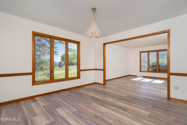 6209 Wexford Court, Maumee, OH 43537