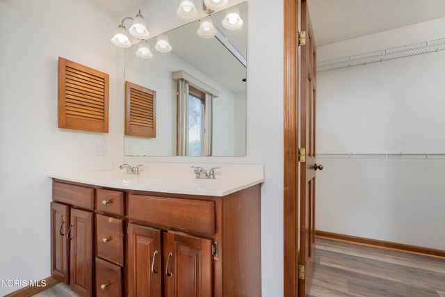 6209 Wexford Court, Maumee, OH 43537