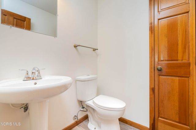 6209 Wexford Court, Maumee, OH 43537