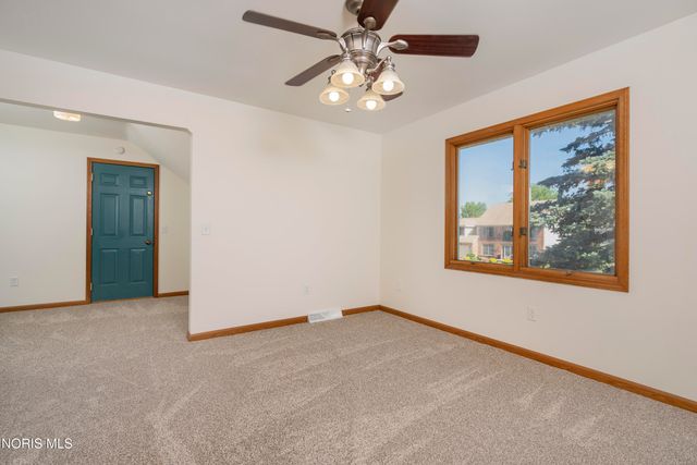 6209 Wexford Court, Maumee, OH 43537