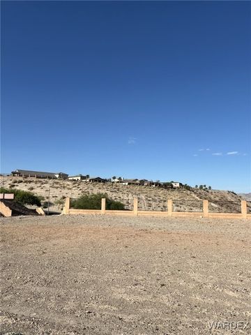 2853 Tuscany Way, Bullhead City, AZ 86429