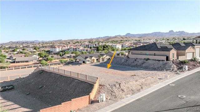 2853 Tuscany Way, Bullhead City, AZ 86429