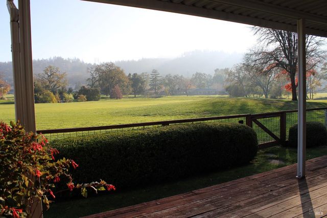 319 Belhaven Cir, Santa Rosa, CA 95409