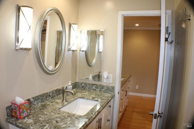 319 Belhaven Cir, Santa Rosa, CA 95409