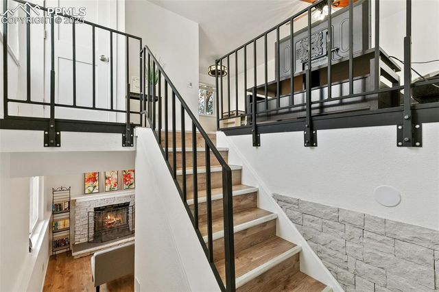 2025 Grosbear Lane, Colorado Springs, CO 80916