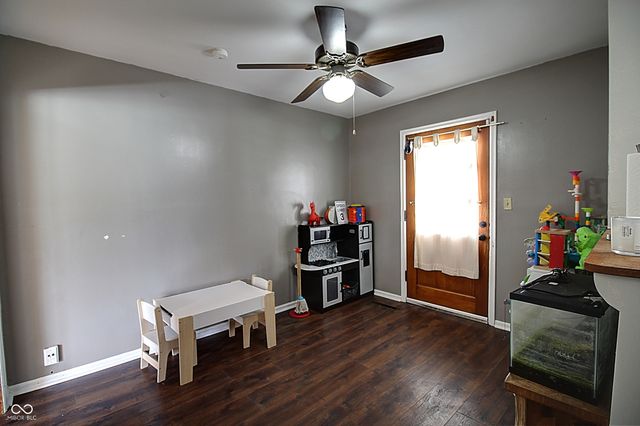 1035 N Scatterfield Road, Anderson, IN 46012