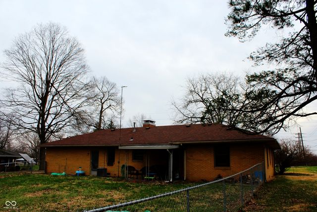 1035 N Scatterfield Road, Anderson, IN 46012