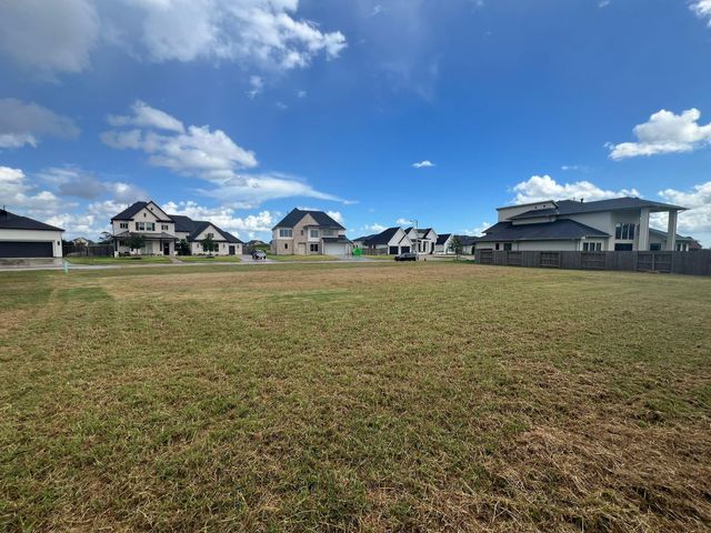 4812 Lost Creek Lane, League City, TX 77573