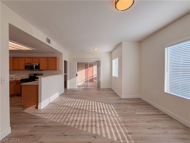 9580 West Reno Avenue 124, Las Vegas, NV 89148