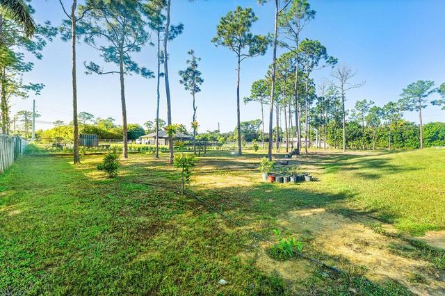 18476 40th Run N, Loxahatchee, FL 33470