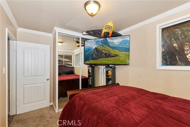 24288 Zurich Drive, Crestline, CA 92325