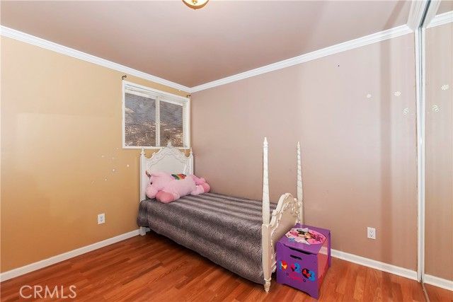 24288 Zurich Drive, Crestline, CA 92325