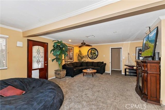 24288 Zurich Drive, Crestline, CA 92325