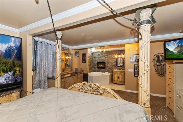 24288 Zurich Drive, Crestline, CA 92325