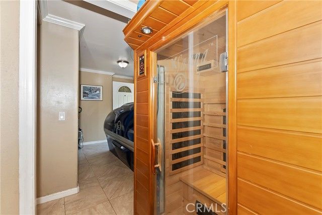 24288 Zurich Drive, Crestline, CA 92325