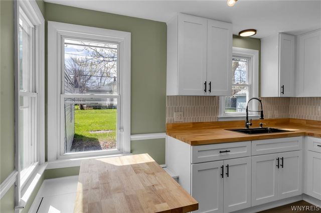 33 Tussing Lane, Tonawanda, NY 14150