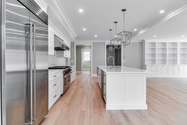 93 Walpole Street, Dover, MA 02030