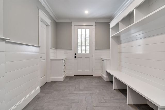 93 Walpole Street, Dover, MA 02030