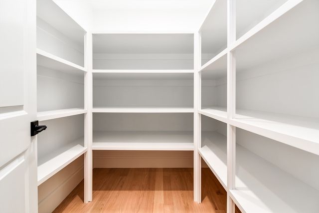 93 Walpole Street, Dover, MA 02030