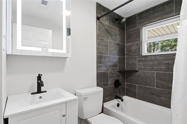 4721 Babylon Street, Dayton, OH 45439