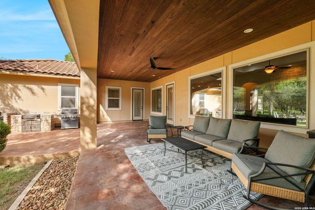 8415 WILD WIND PARK, Garden Ridge, TX 78266