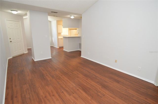 8630 MALLARD RESERVE DRIVE 205, Tampa, FL 33614