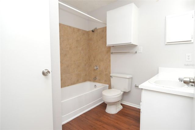 8630 MALLARD RESERVE DRIVE 205, Tampa, FL 33614