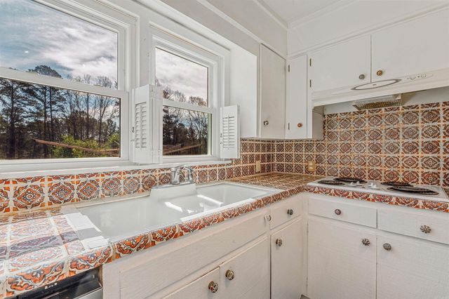 600 Mills Park Road, Bryant, AR 72022