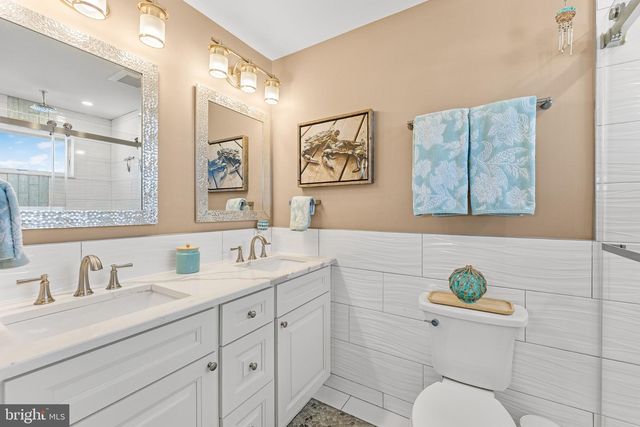 112 W WISTERIA RD, Wildwood, NJ 08260